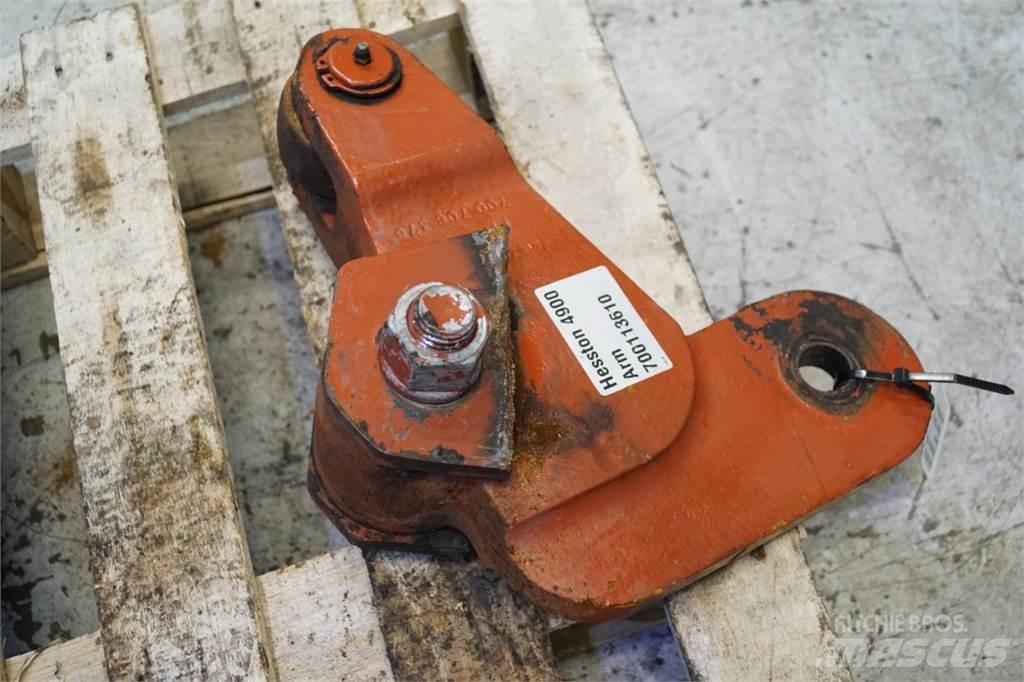 Hesston 4900 Cleme balot