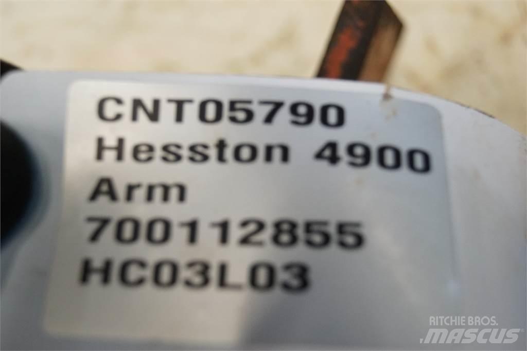 Hesston 4900 Alte echipamente pentru nutret