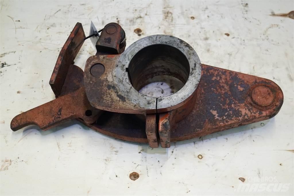 Hesston 4900 Alte echipamente pentru nutret