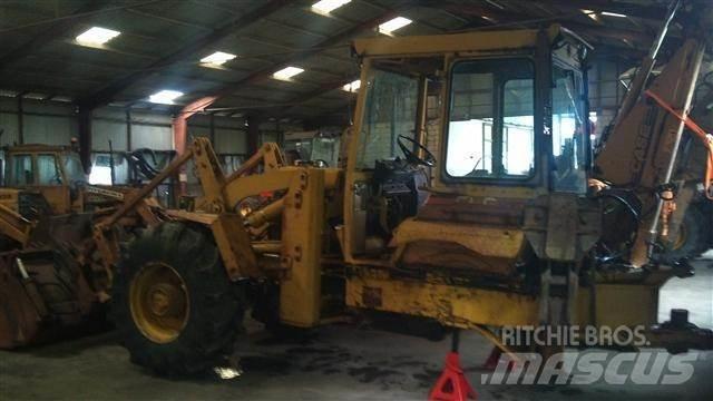 Hydrema 806 Buldoexcavatoare