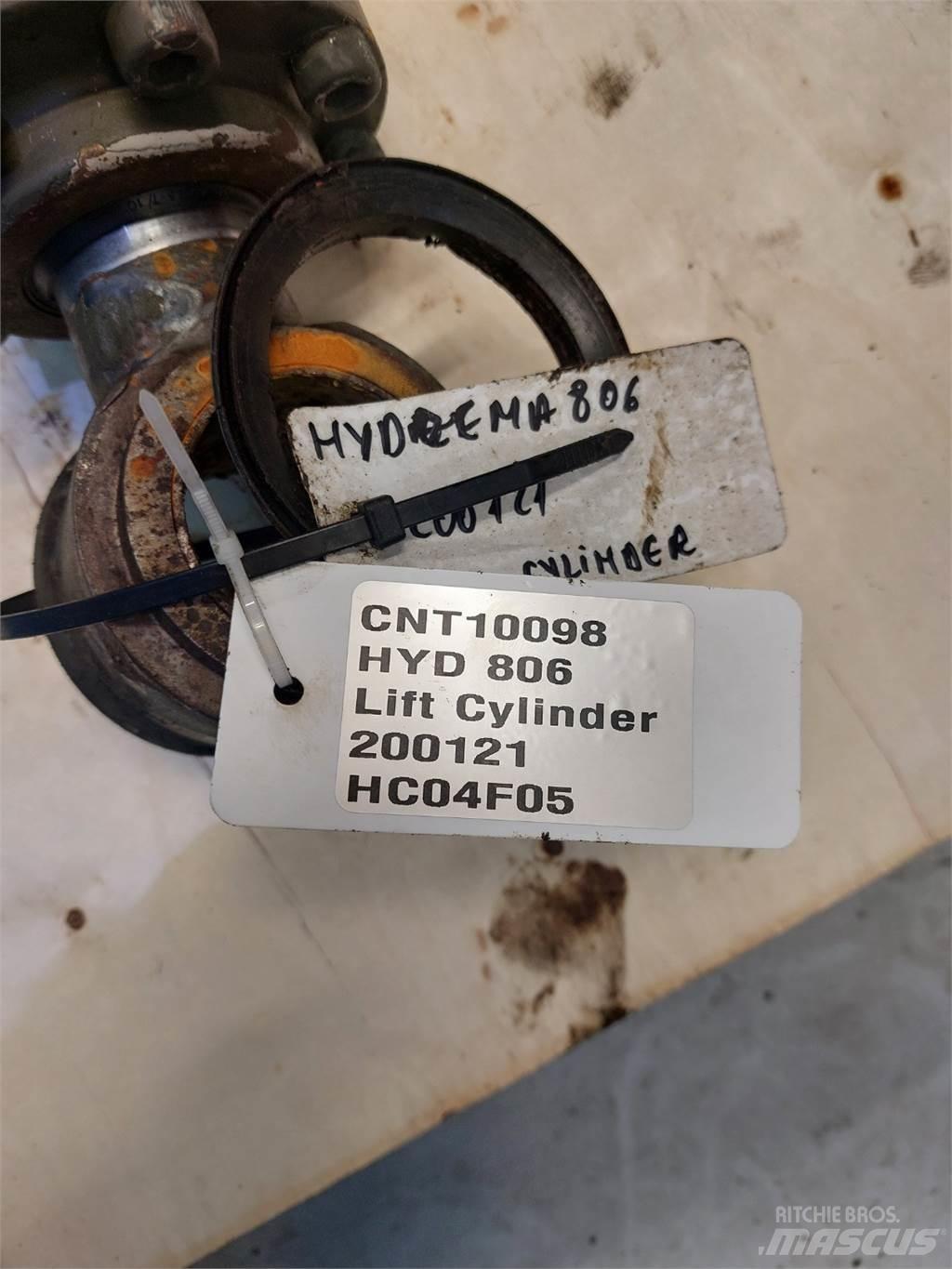 Hydrema 806 Excavator