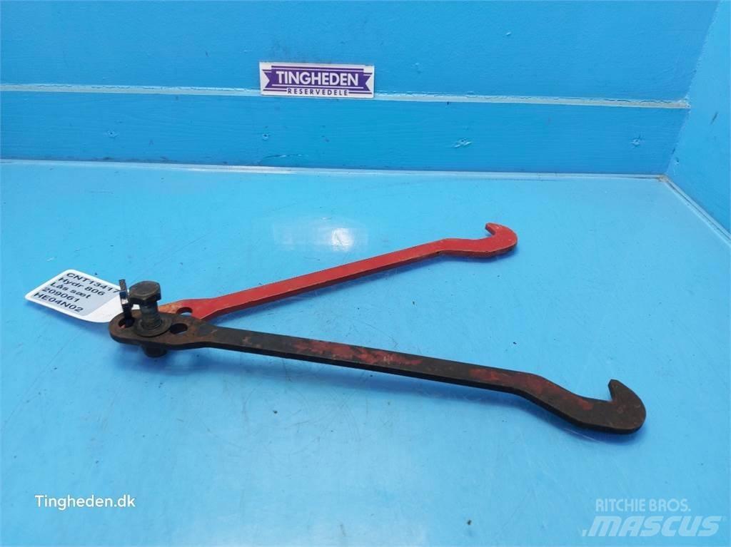 Hydrema 806 Alte componente