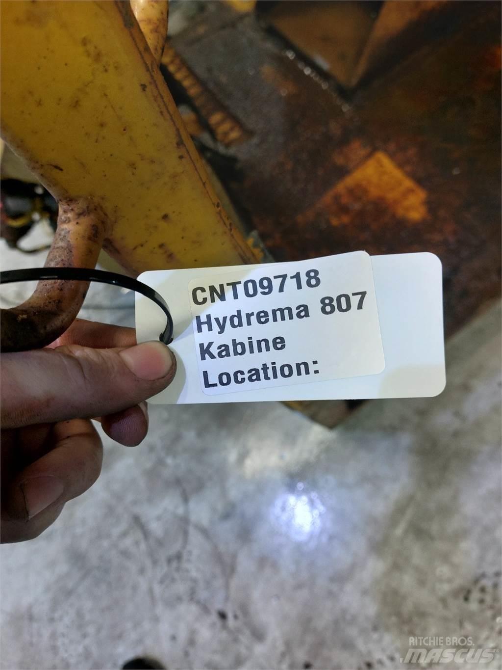 Hydrema 807 Cabine si interior