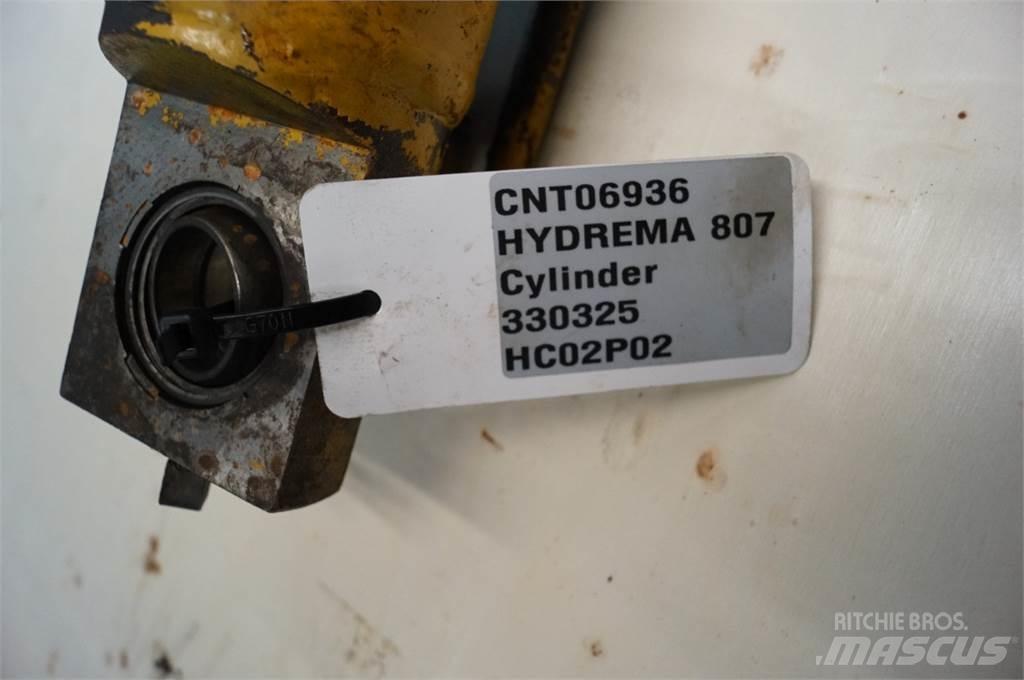 Hydrema 807 Axe