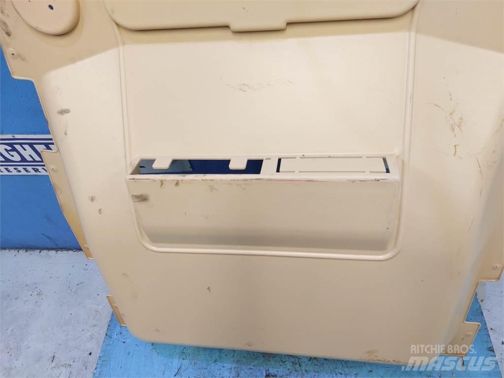Hydrema 906 Cabine si interior