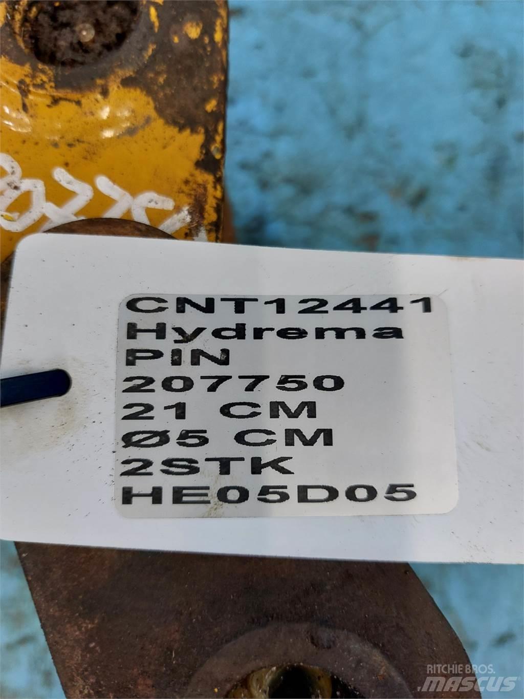 Hydrema 906 Excavator