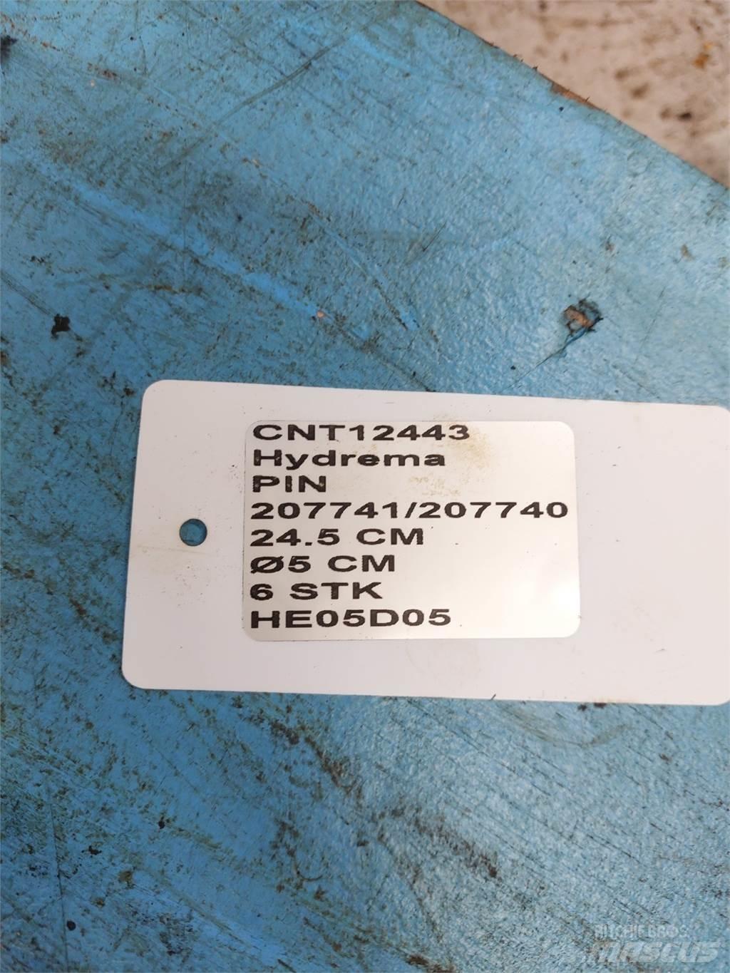Hydrema 906 Excavator