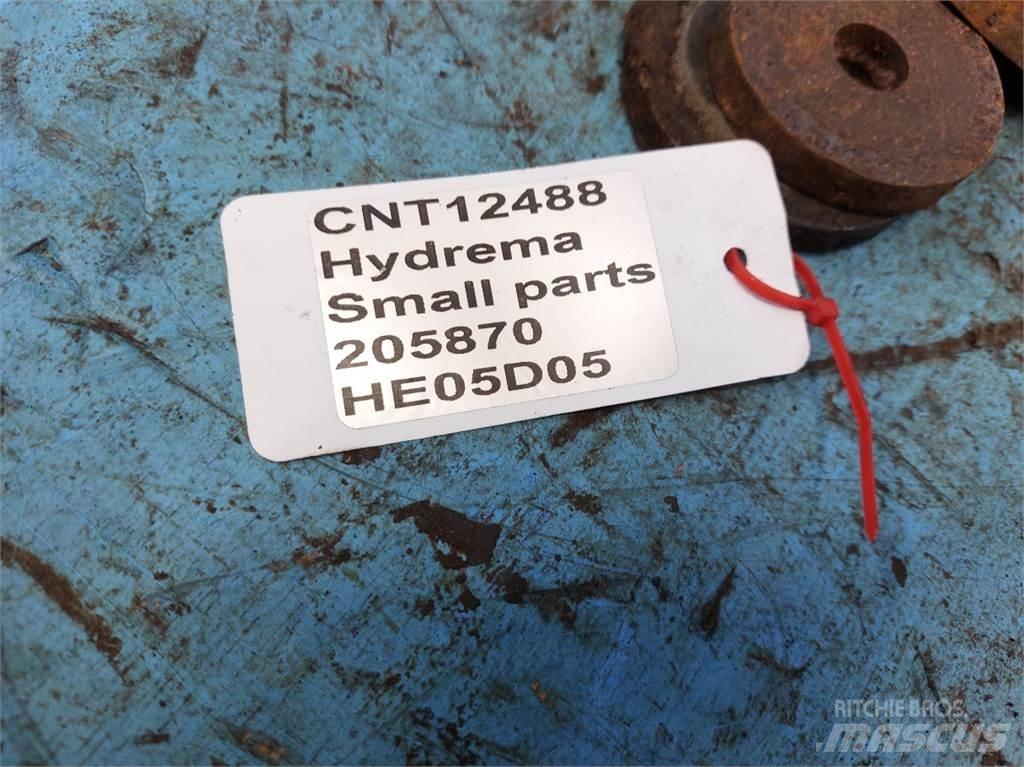 Hydrema 906 Excavator