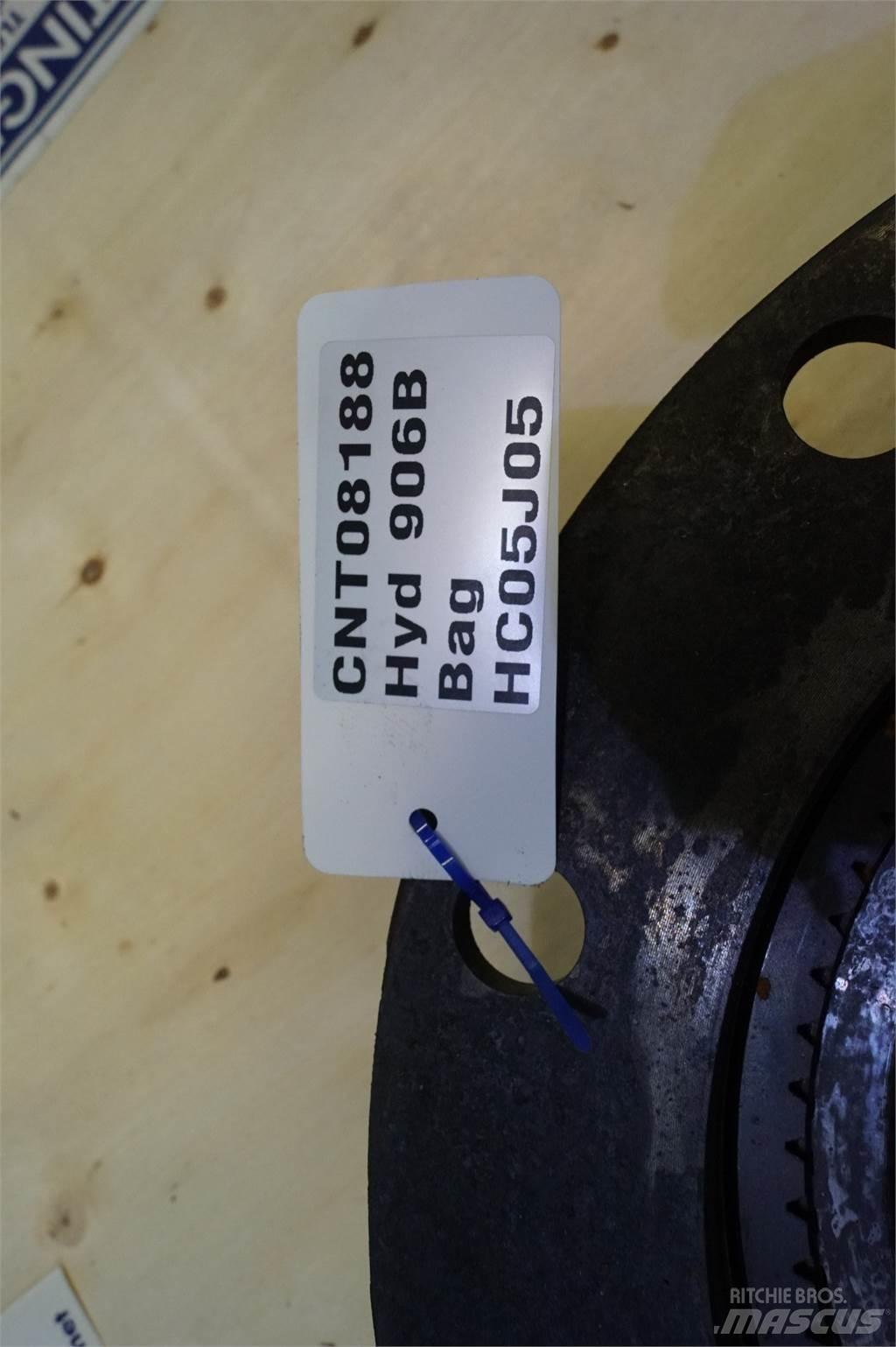 Hydrema 906B Axe