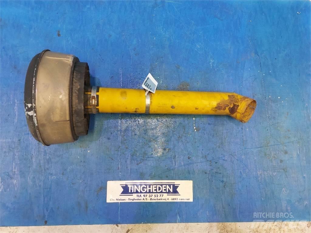 Hydrema 906B Motoare