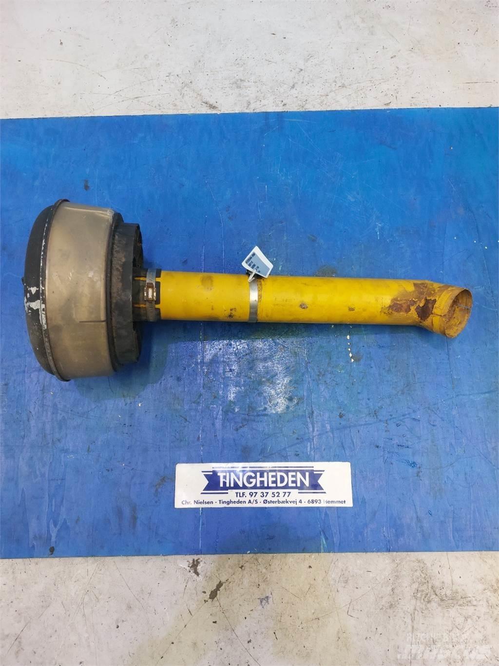 Hydrema 906B Motoare
