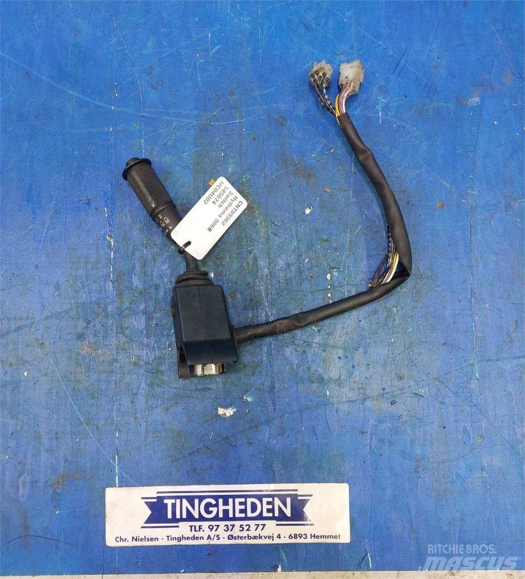 Hydrema 906B Electronice