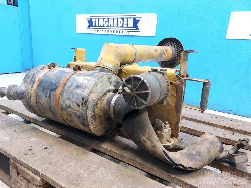 Hydrema 906B Motoare