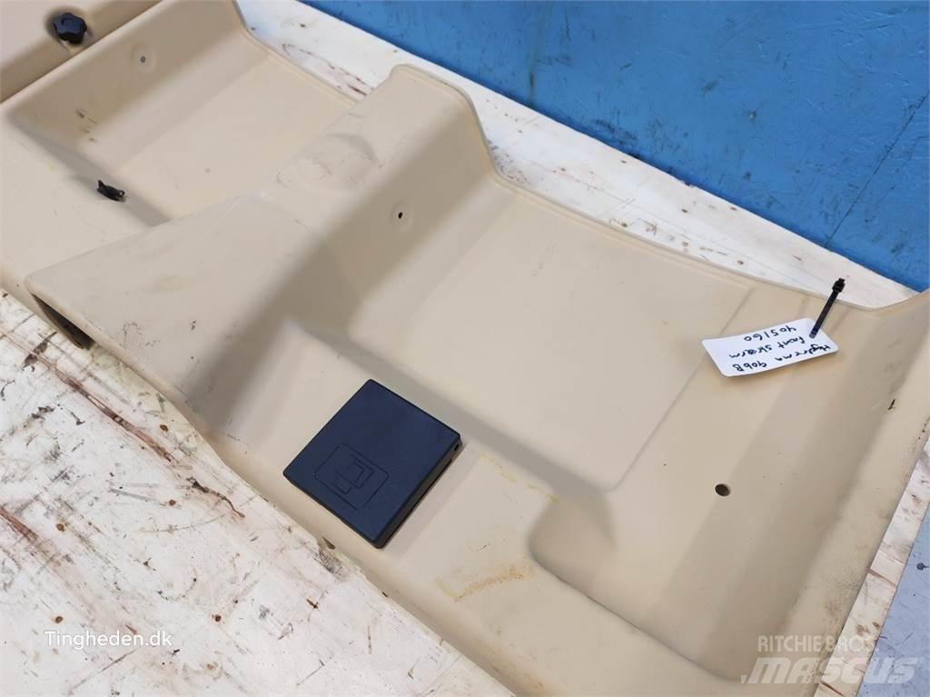 Hydrema 906B Cabine si interior