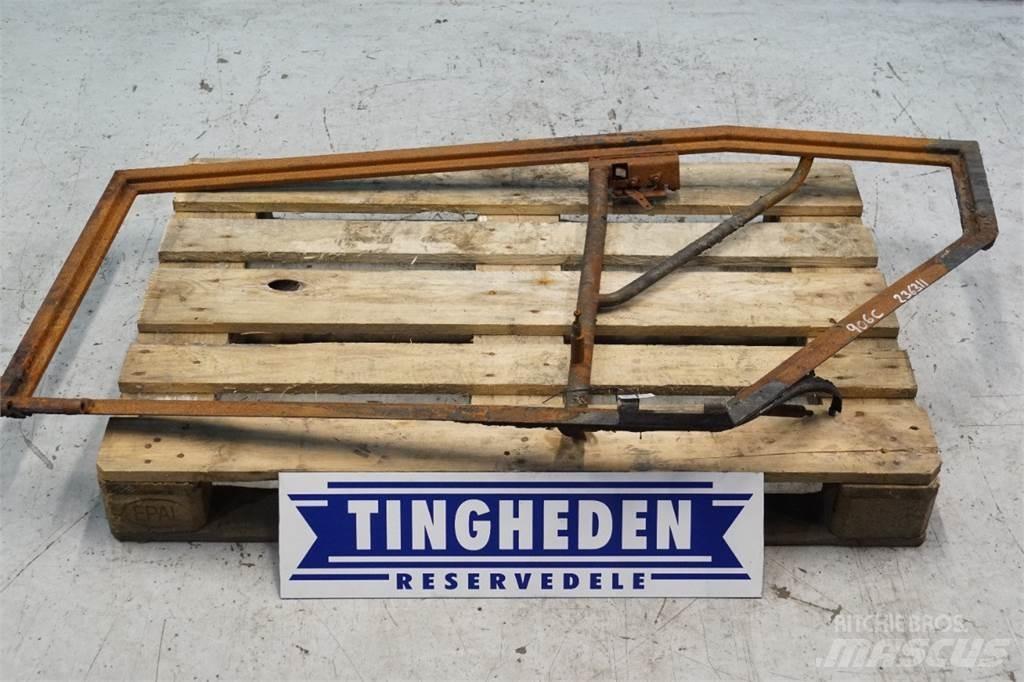 Hydrema 906C Cabine si interior