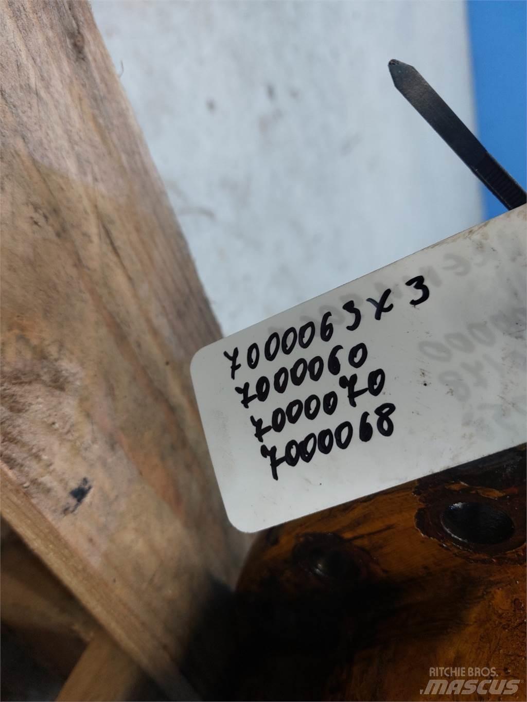 Hydrema 906D Axe