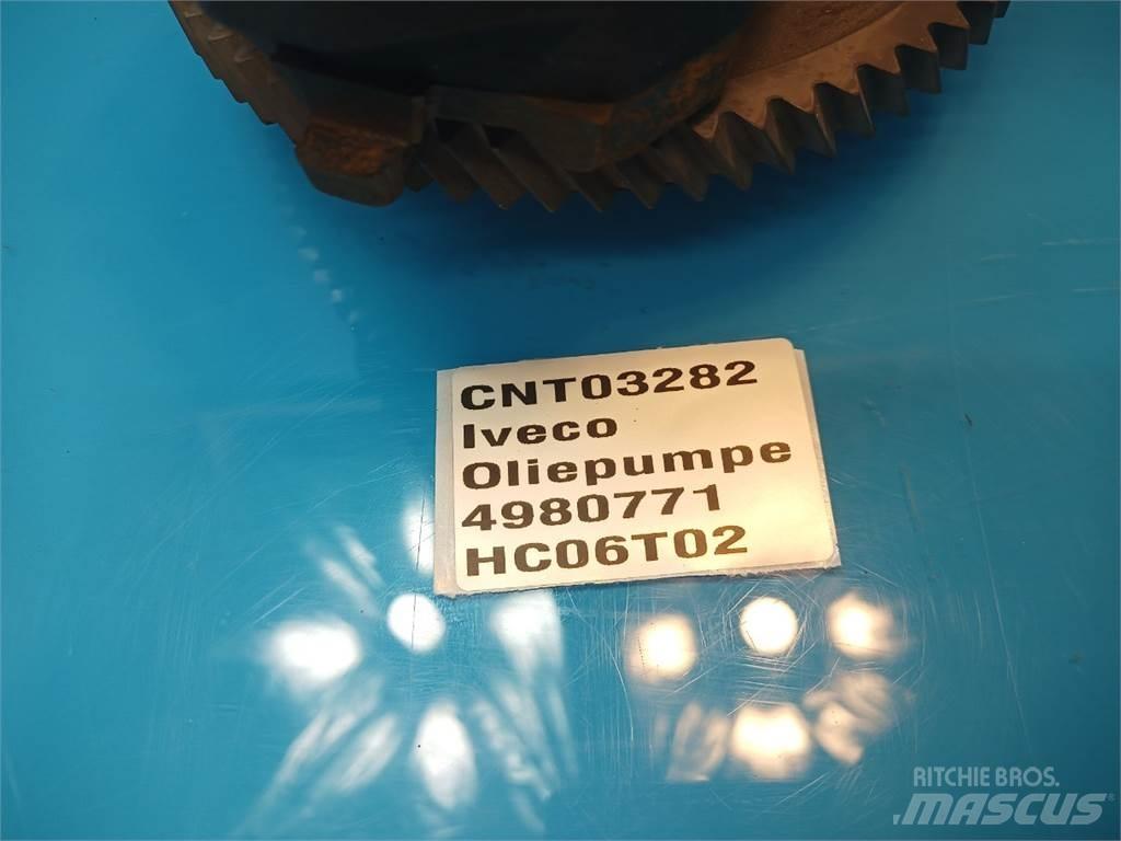 Iveco 8210 Motoare