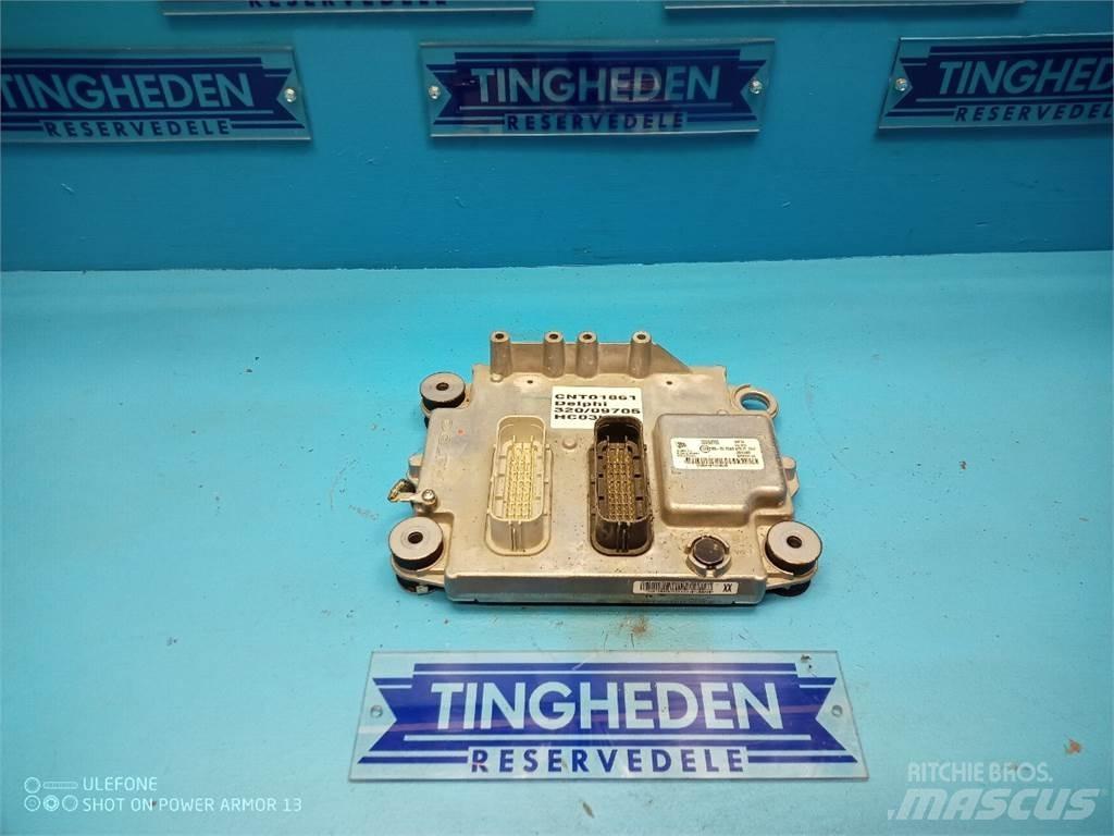JCB 4CX Electronice