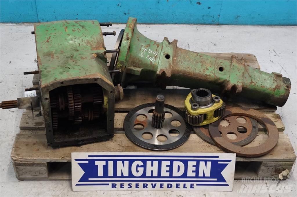 John Deere 1042 Transmisie