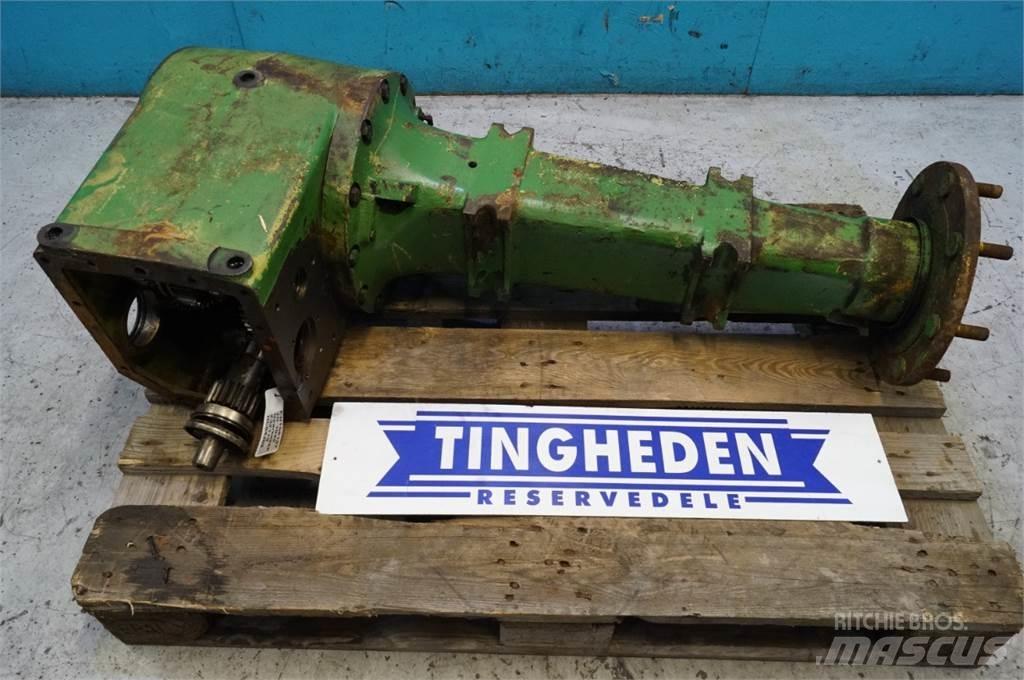 John Deere 1042 Transmisie