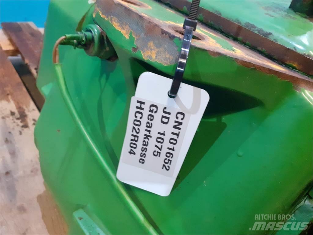 John Deere 1075 Transmisie