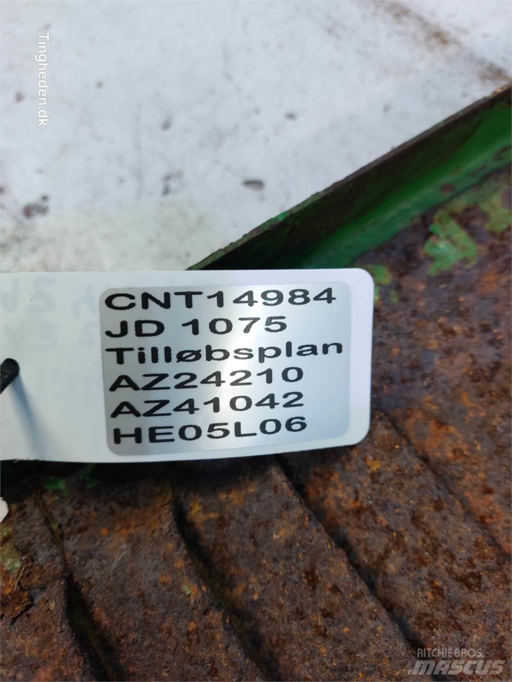 John Deere 1075 Dispersare nisip si sare