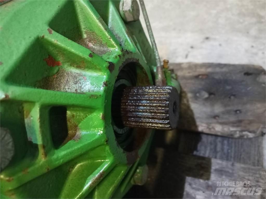John Deere 1085 Transmisie