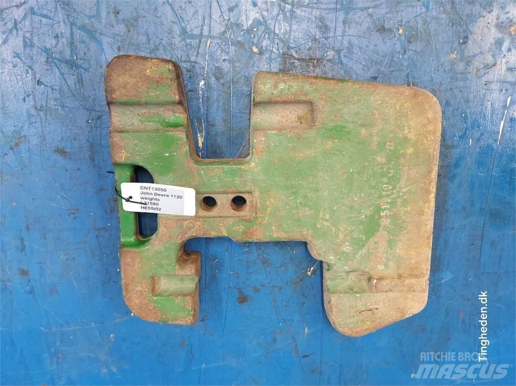 John Deere 1120 Greutăți față