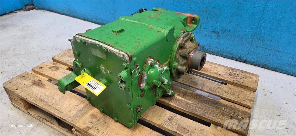John Deere 1170 Transmisie