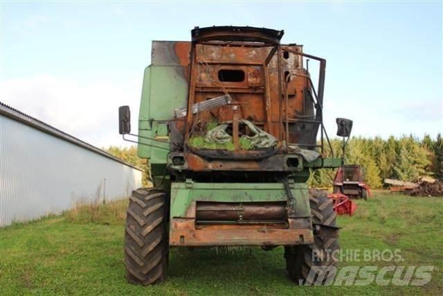 John Deere 1177 Combine de secerat