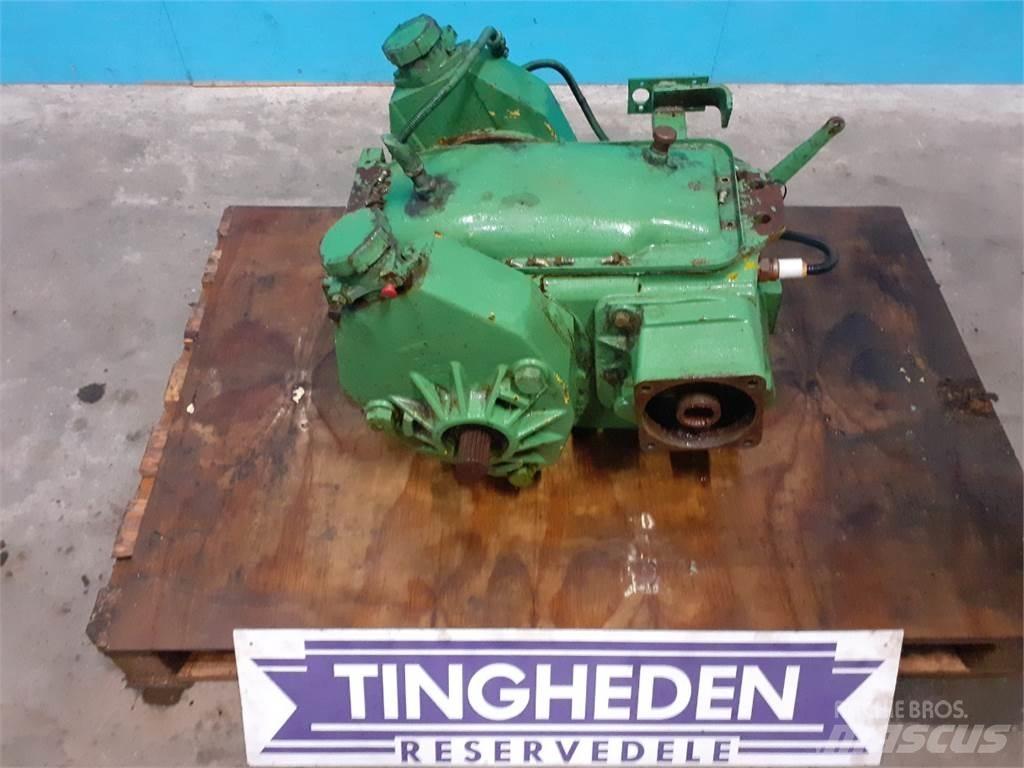 John Deere 1177 Transmisie