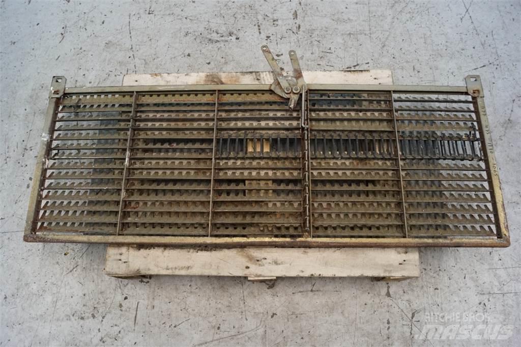 John Deere 1177 Dispersare nisip si sare
