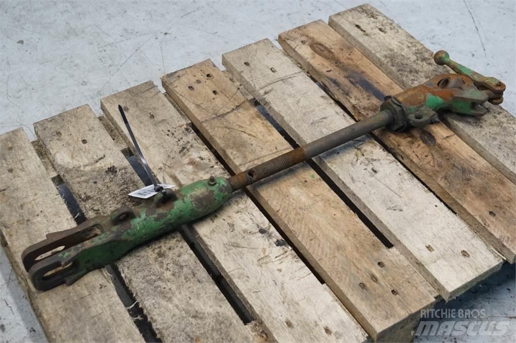 John Deere 1530 Alte accesorii tractor