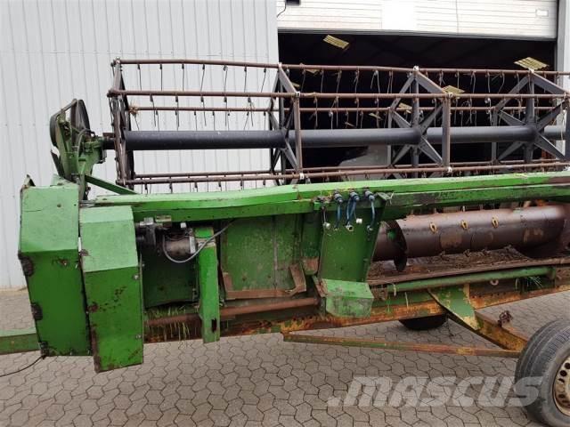 John Deere 16 Accesorii combine agricole