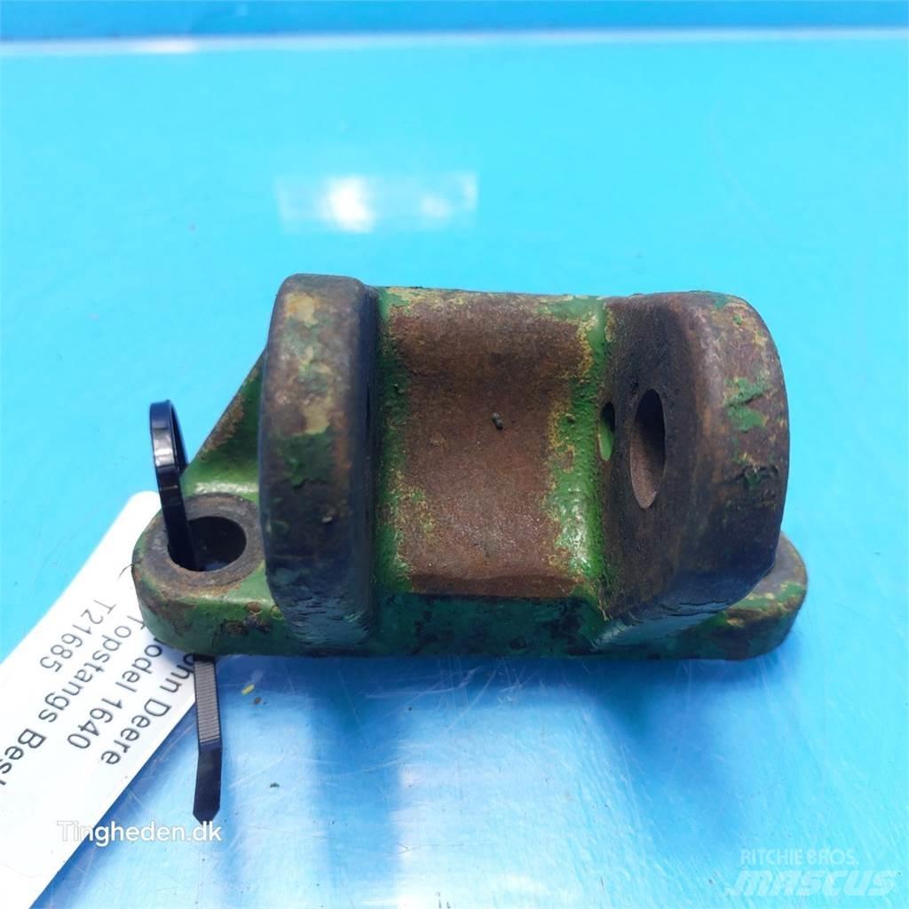 John Deere 1640 Alte accesorii tractor