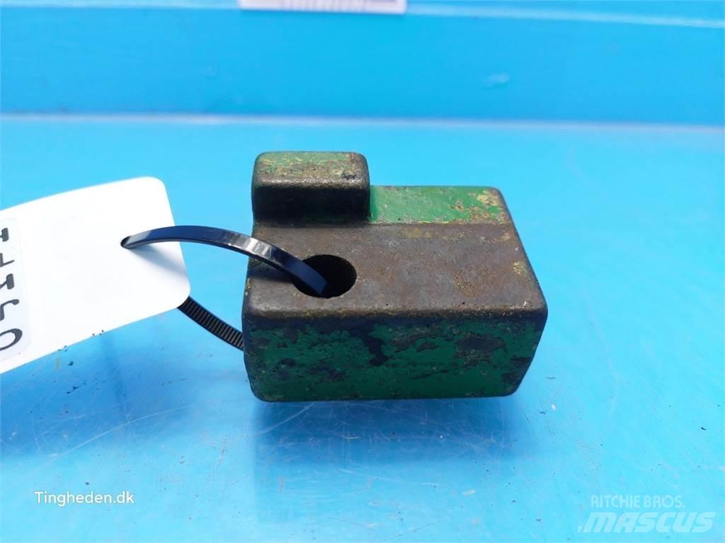 John Deere 2020 Alte accesorii tractor