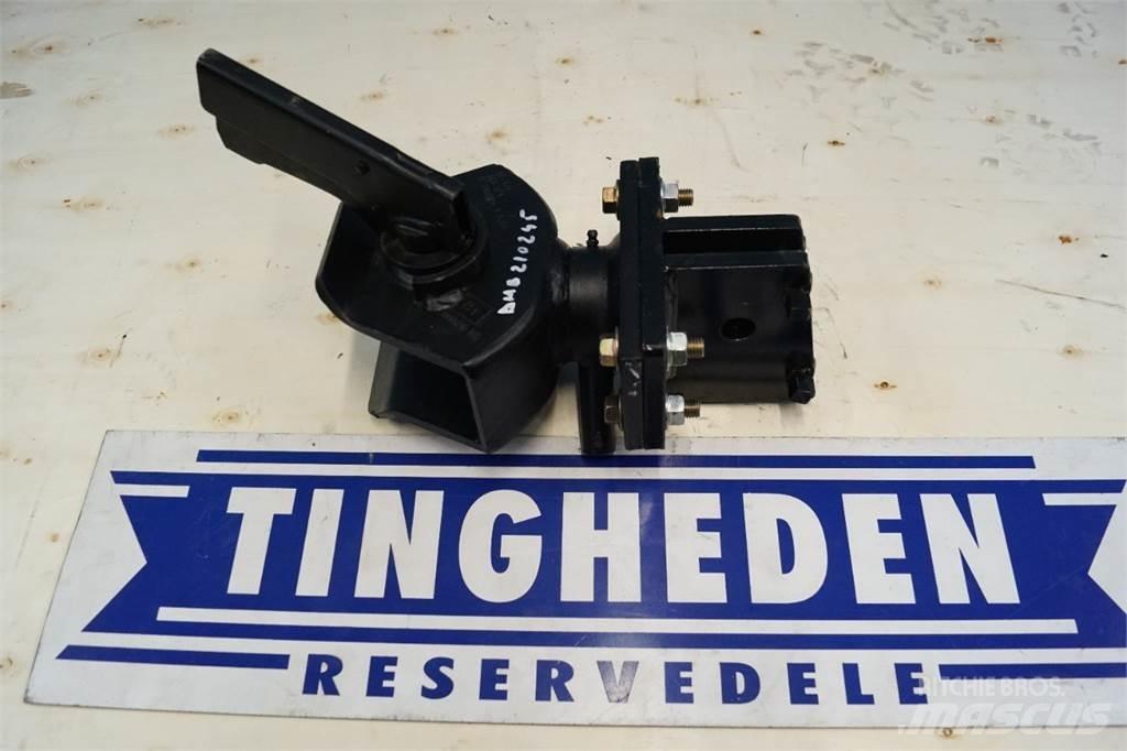 John Deere 2026R Alte accesorii tractor