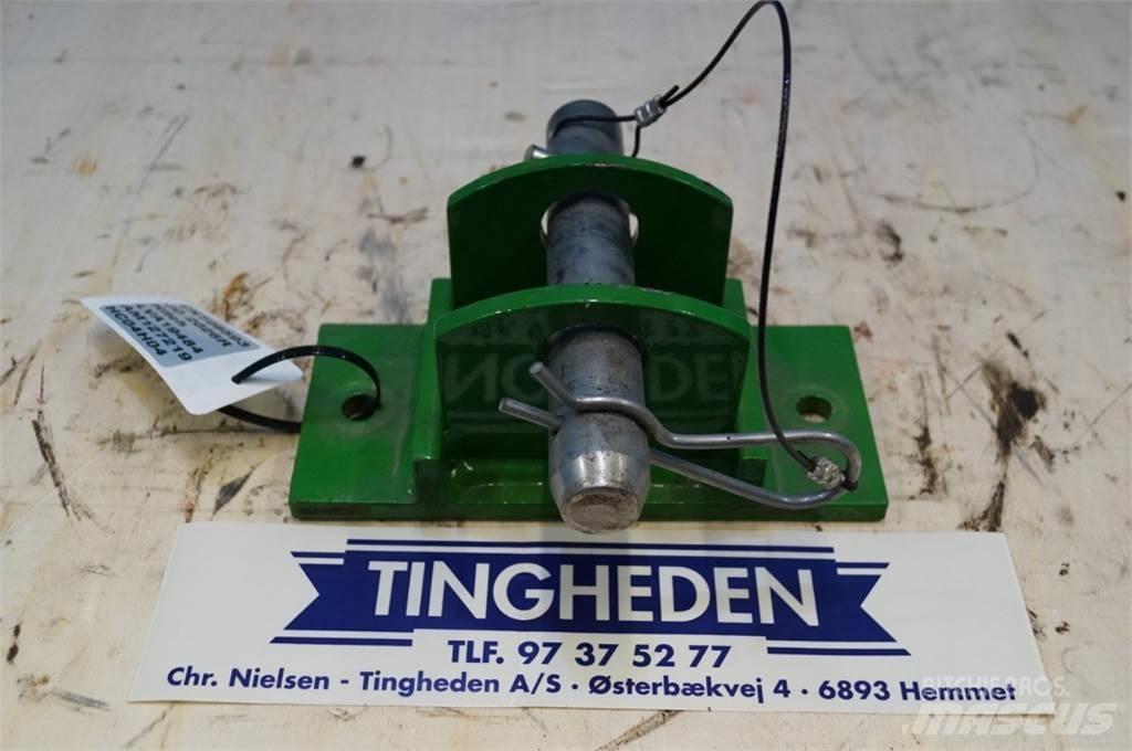 John Deere 2026R Alte accesorii tractor