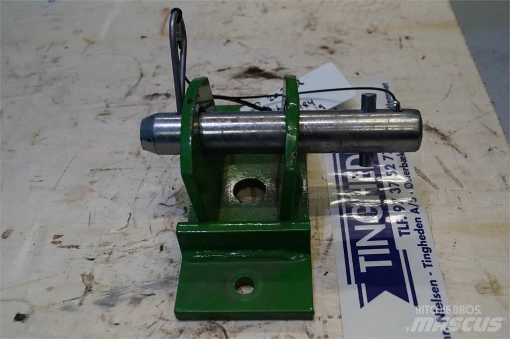 John Deere 2026R Alte accesorii tractor