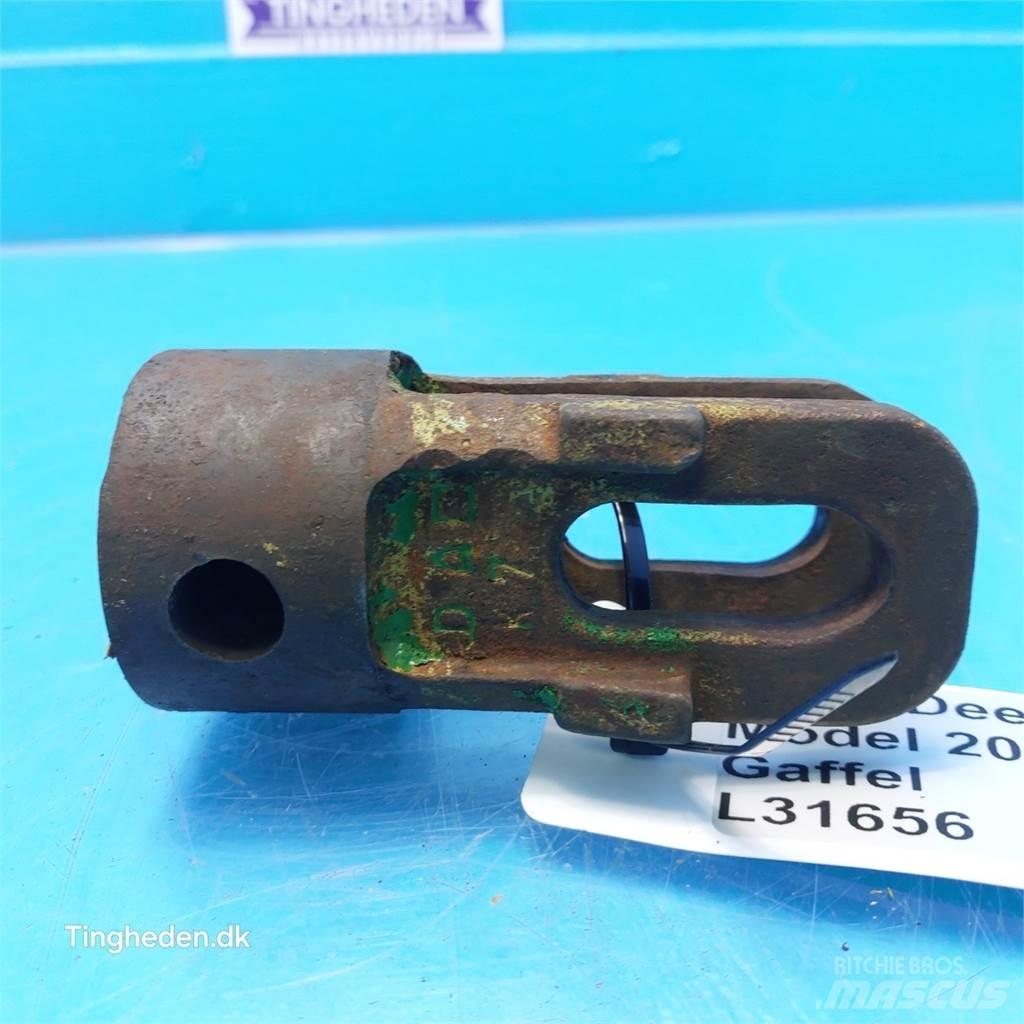 John Deere 2040 Alte accesorii tractor