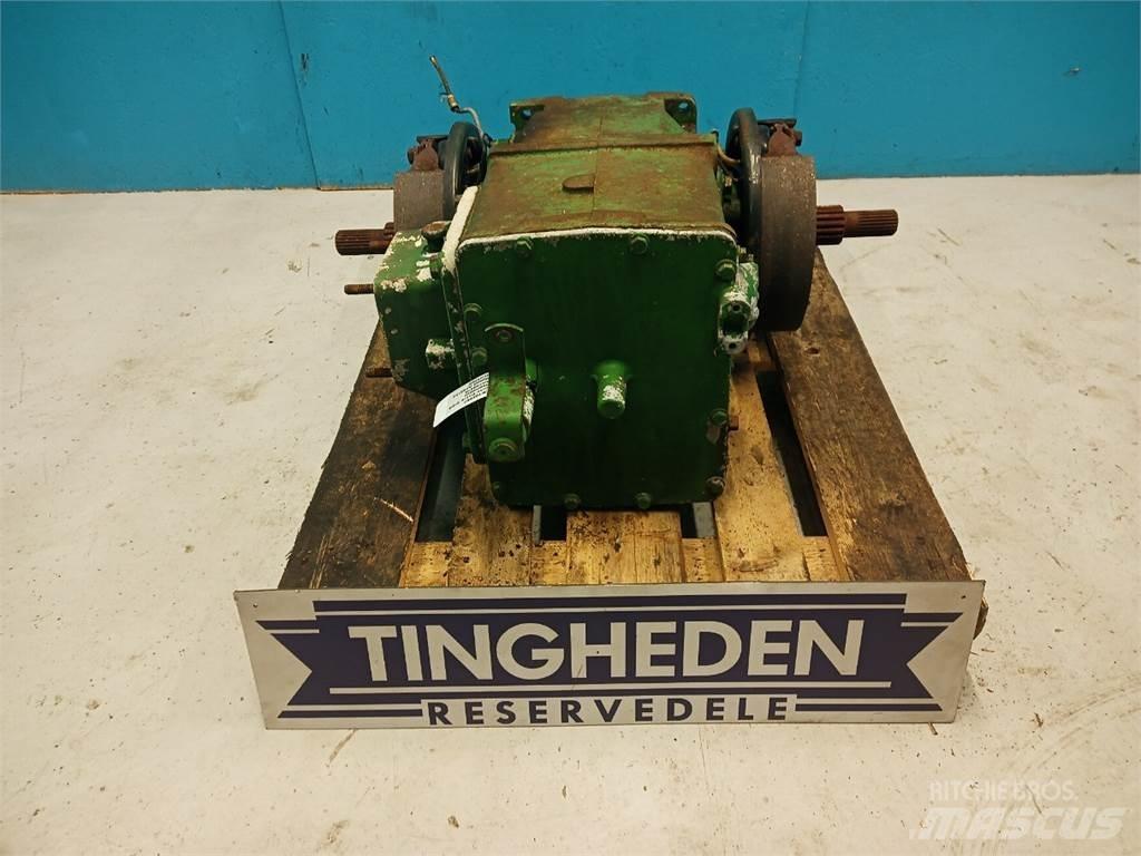 John Deere 2054 Transmisie