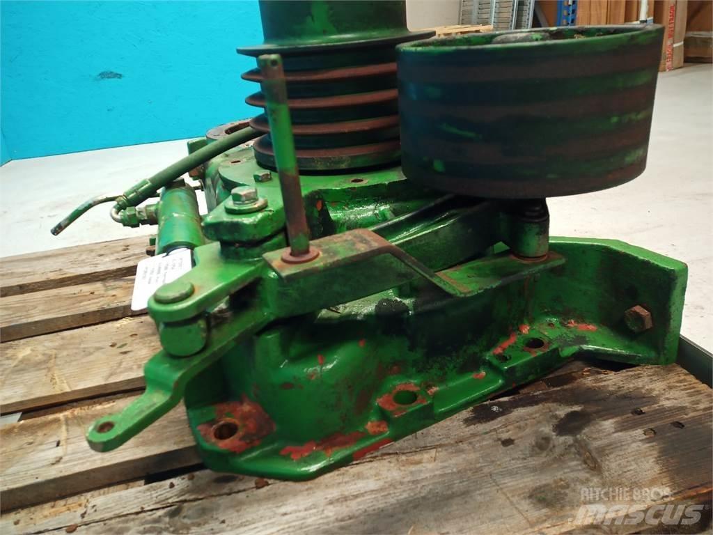 John Deere 2054 Transmisie