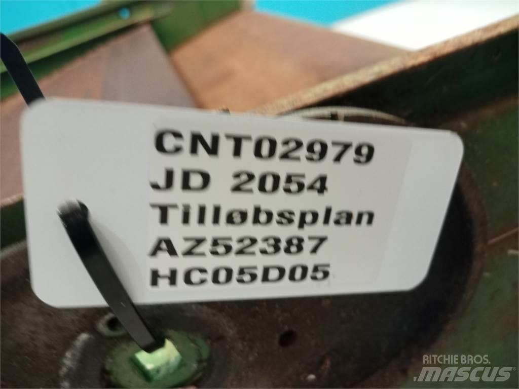 John Deere 2054 Dispersare nisip si sare