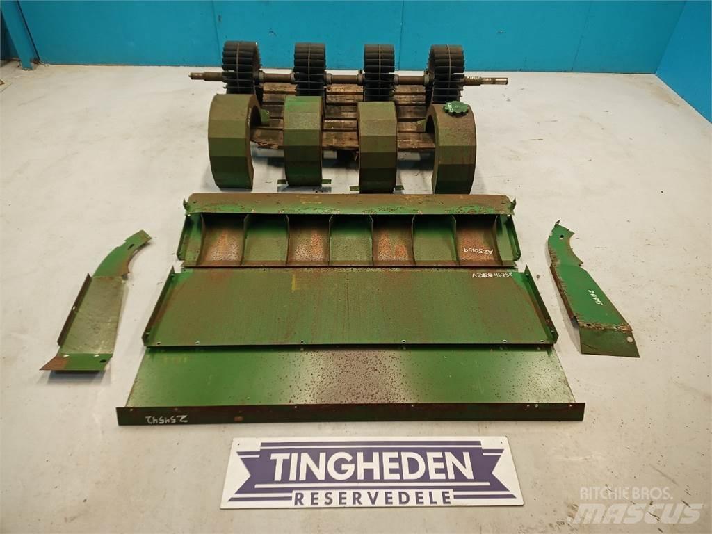 John Deere 2054 Dispersare nisip si sare
