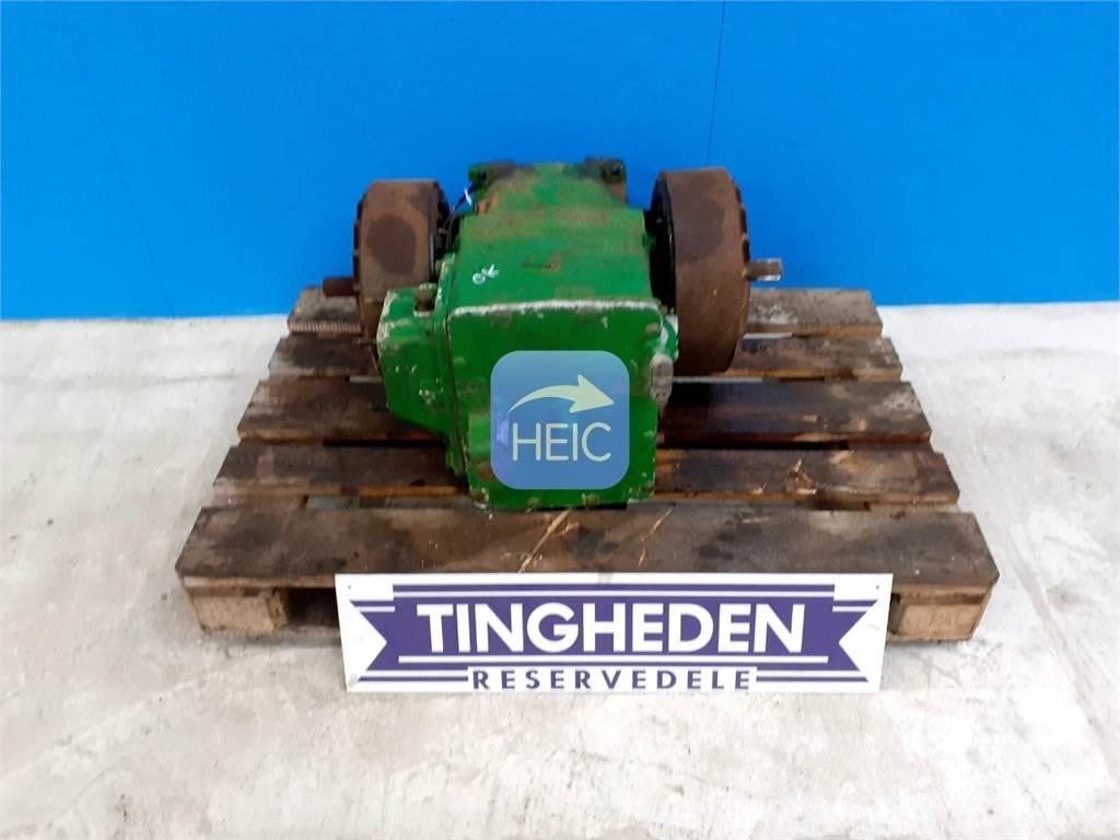 John Deere 2054 Transmisie
