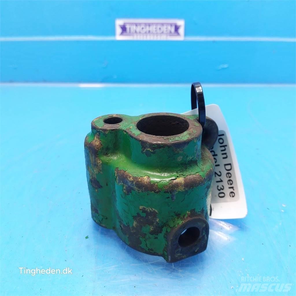 John Deere 2130 Alte accesorii tractor