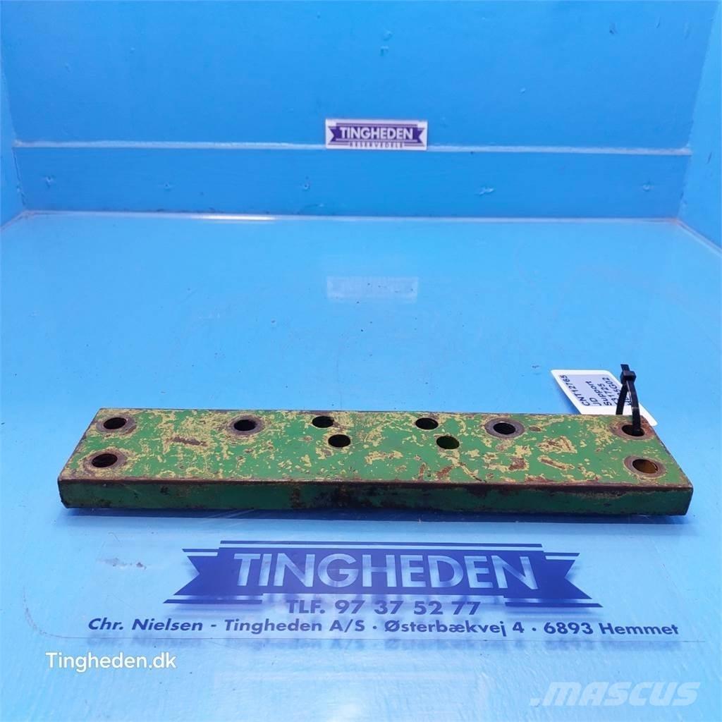 John Deere 2140 Alte accesorii tractor