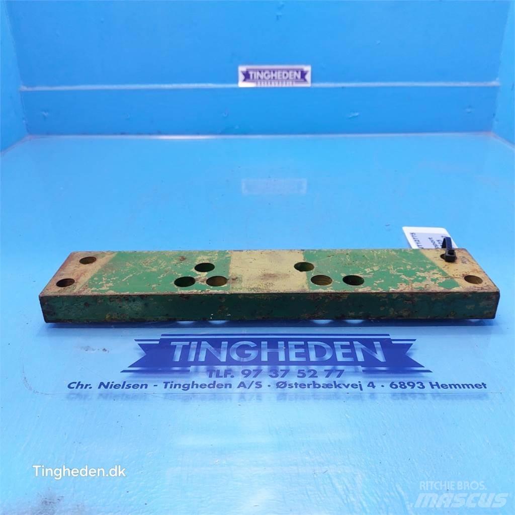 John Deere 2141 Alte accesorii tractor