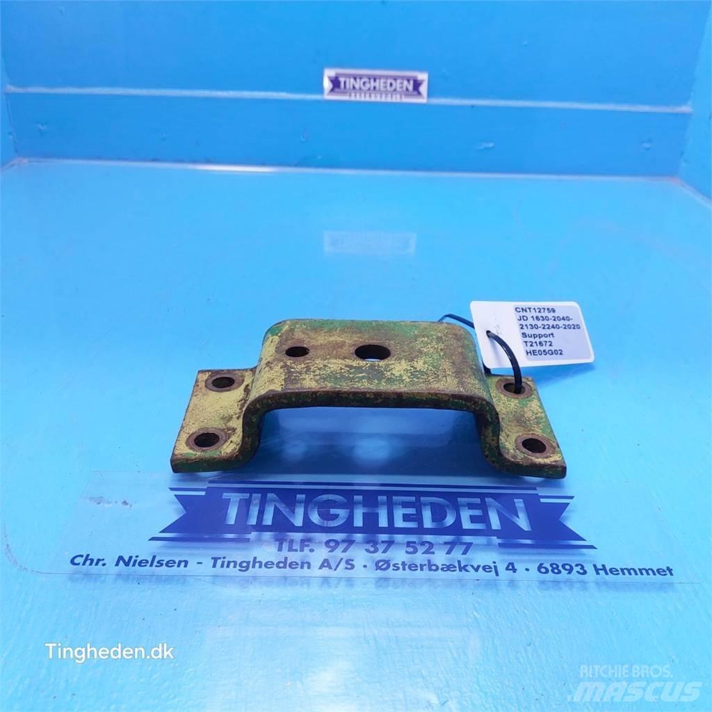 John Deere 2240 Alte accesorii tractor