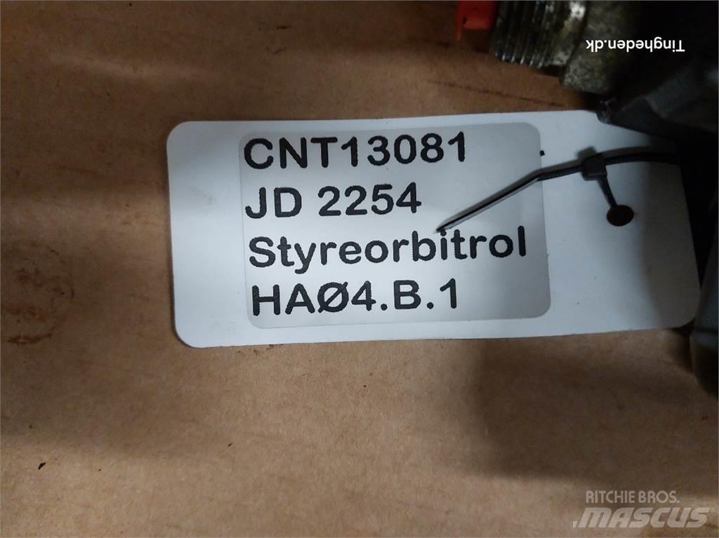 John Deere 2254 Hidraulice